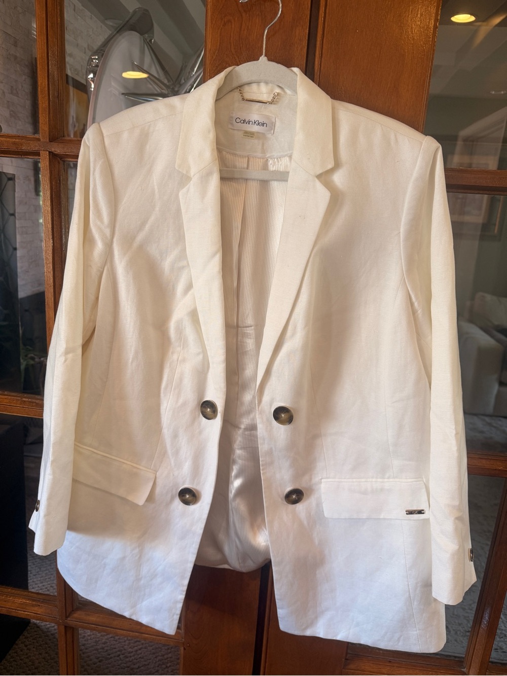 Calvin Klein Women's White Linen Suit - Double-Button Blazer and Pants - 16W